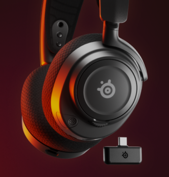 Steelseries Arctis Nova 7 Black vs Astro Gaming A50